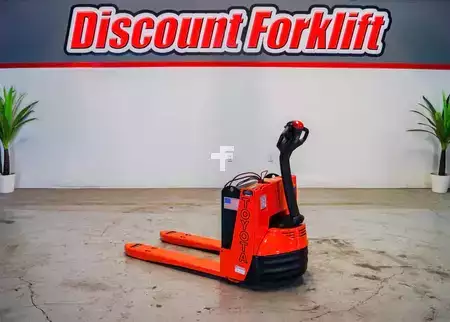 Electric Pallet Jacks 2022  Toyota 8HBW23 (8)