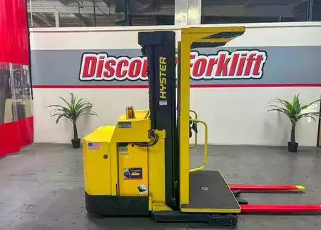 Surtidor de pedidos horizontal 2018  Hyster R30XMS3 (1)