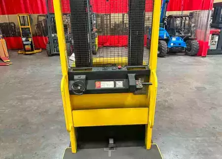 Surtidor de pedidos horizontal 2018  Hyster R30XMS3 (8)