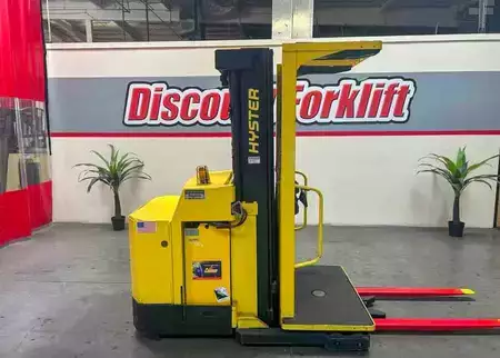 Surtidor de pedidos horizontal 2018  Hyster R30XMS3 (1)