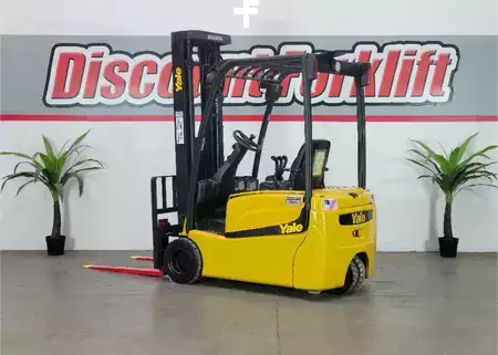 Montacargas Eléctrico (3 ruedas) 2020  Yale ERP040VT (8)