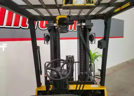 Montacargas GLP 2017  CAT Lift Trucks GC45KSWB (9)