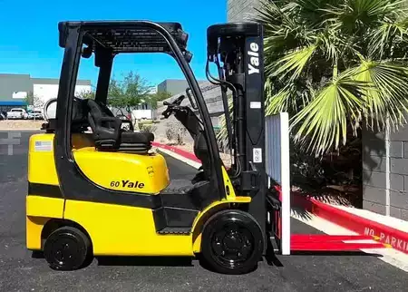 Propane Forklifts 2020  Yale GC060VX (1)