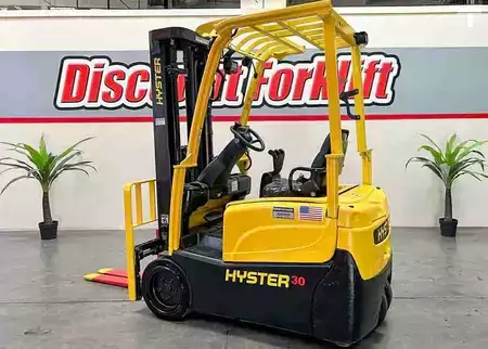 Montacargas Eléctrico (3 ruedas) 2020  Hyster J30XNT (8)