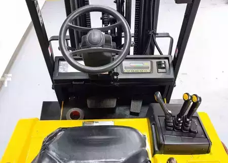 4-Wheel Electric 2020  Yale ERC050VG (9)