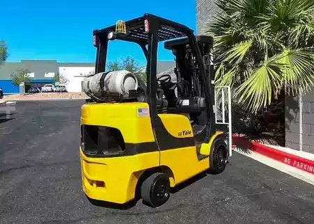 Propane Forklifts 2019  Yale GC060VX (6)