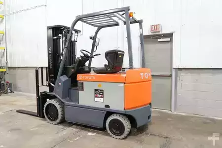 4-Wheel Electric 2018  Toyota 7FBCU35 (4)