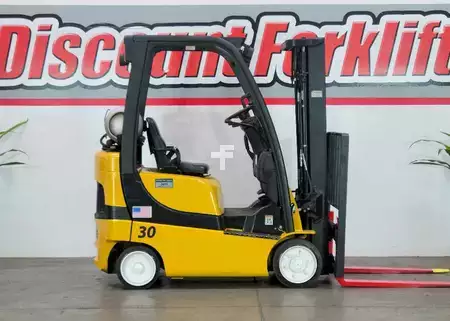 Propane Forklifts 2017  Yale GC030VX (1)