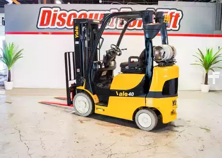 Montacargas GLP 2020  Yale GC040SVX (5)