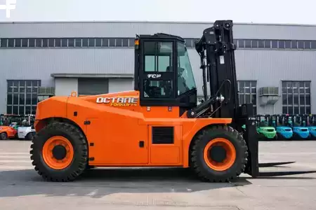 Montacargas Eléctrico (4 ruedas) 2026  Octane FB160 (5)