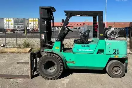 Propane Forklifts 2008  Mitsubishi FG50K-LP (7)