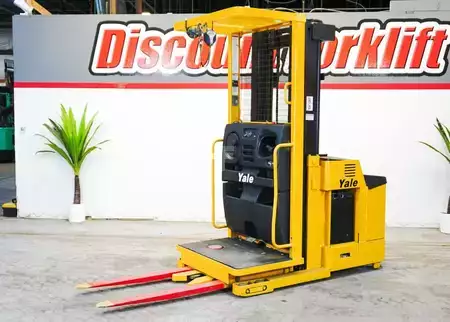 Préparateurs de commande horizontaux 2020  Yale OS030EF (6)