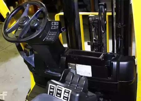 Propane Forklifts 2016  Hyster H60FT (5)