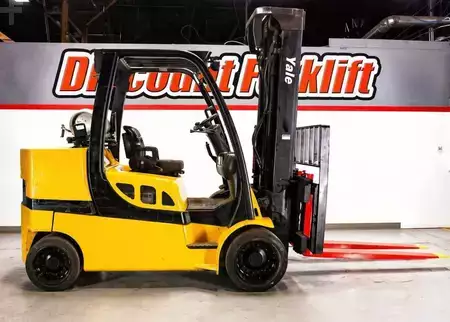 Propane Forklifts 2022  Yale GC100VX (1)