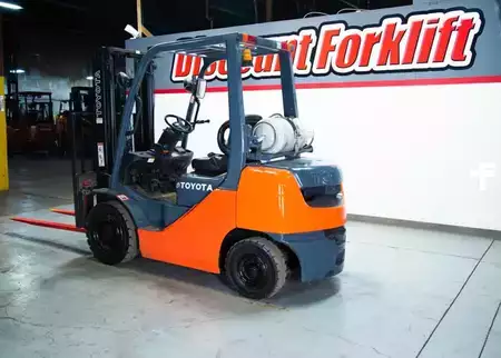 Propane Forklifts 2020  Toyota 8FGU25 (6)