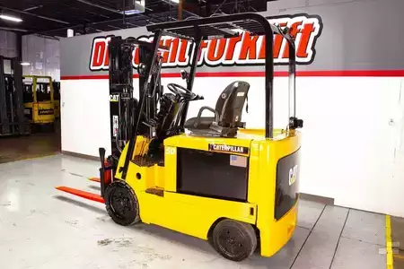 4-Wheel Electric 2017  CAT Lift Trucks EC25N2-AC (8)