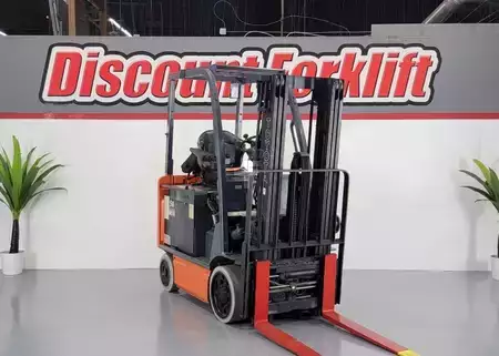 Montacargas Eléctrico (3 ruedas) 2019  Toyota 8FBCU25 (6)