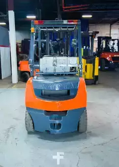 Montacargas GLP 2020  Toyota 8FGU25 (8)