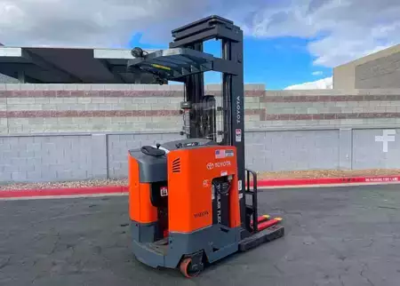 Turret Truck 2017  Toyota 9BDRU15 (7)