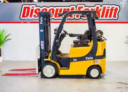 Propane Forklifts 2023  Yale GC050LX2 (2)