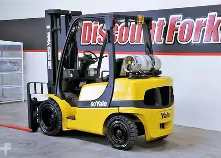 Propane Forklifts 2016  Yale GP060VX (6)