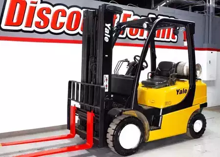 Propane Forklifts 2012  Yale GP050LX (6)