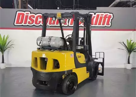 Propane Forklifts 2013  Yale GP060VX (7)