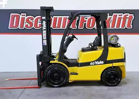 Propane Forklifts 2017  Yale GP060MX (2)