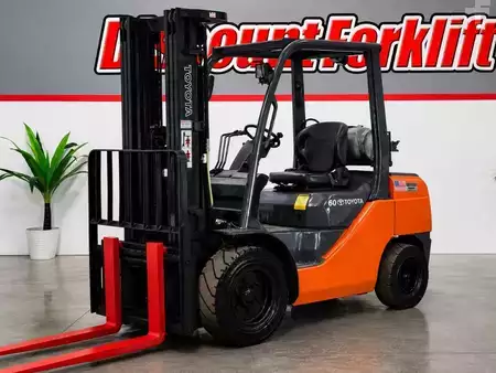 Propane Forklifts 2020  Toyota 8FGCU30 (6)