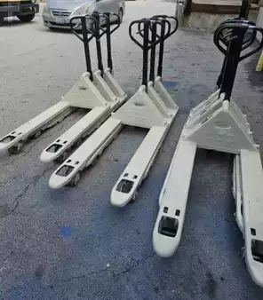 Other - Altra/ Crown x5 Manual Pallet Jack (3)