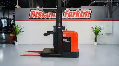 Low Level Order Picker 2021  Toyota 8BPU15 (2)