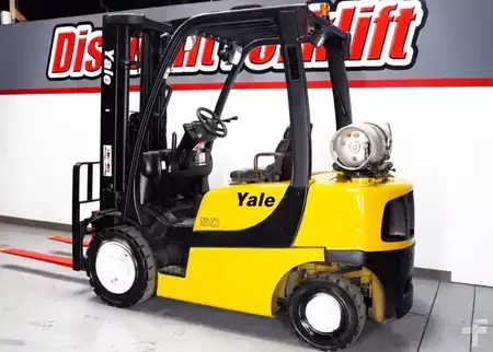 Propane Forklifts 2011  Yale GLP050LX (7)