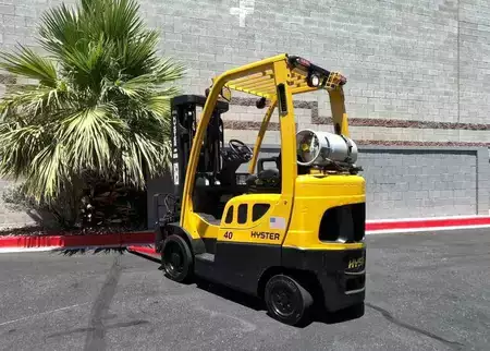Propane Forklifts 2020  Hyster S40FTS (5)