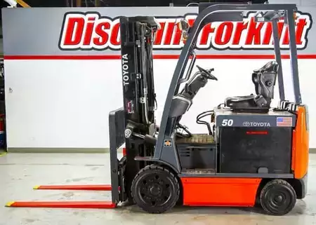4-Wheel Electric 2019  Toyota 8FBCHU25 (2)