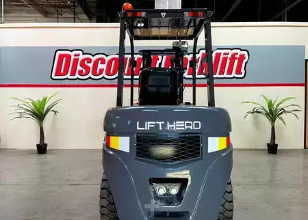 4-Wheel Electric 2026  Lift Hero CPD30 (4)