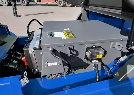 Montacargas Eléctrico (4 ruedas) 2023  Lift Hero CPD38 (7)