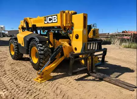 Manipulador Telescópico fijo 2024  JCB 510-56 (4)