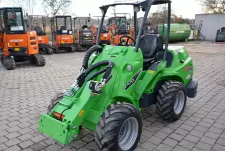 Misceláneos 2024  Avant 755i (3)