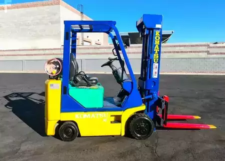 Montacargas GLP 1990  Komatsu FG18ST-16 (1)