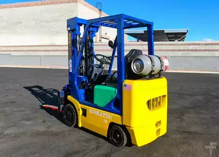 Montacargas GLP 1990  Komatsu FG18ST-16 (5)