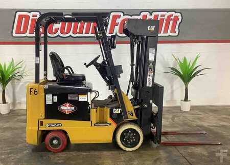 Eléctrica de 4 ruedas 2017  CAT Lift Trucks EC4000 (1)