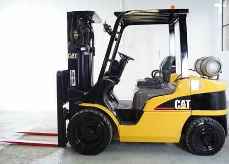 Propane Forklifts 2004  CAT Lift Trucks P5000 (2)