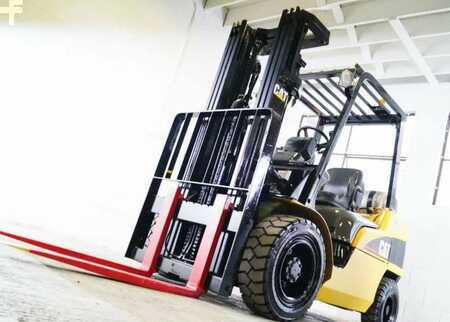 Propane Forklifts 2004  CAT Lift Trucks P5000 (5)