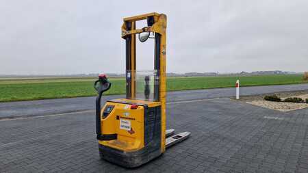 Stapelaars 2000  Jungheinrich EJC14 (5)