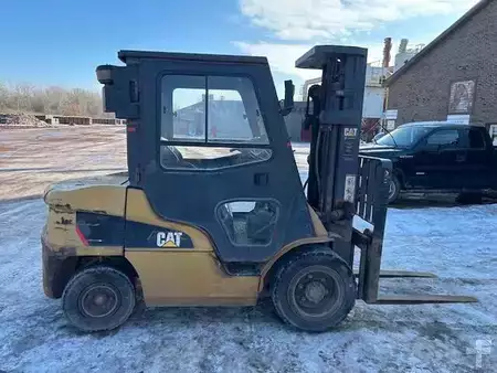 Diesel Forklifts 2019  CAT Lift Trucks DP33N (2)