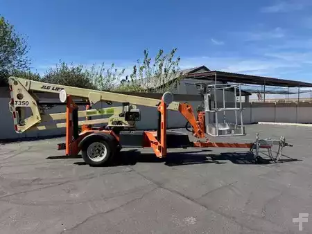 Truck Mounted Forklift 2019  JLG T350 (2)