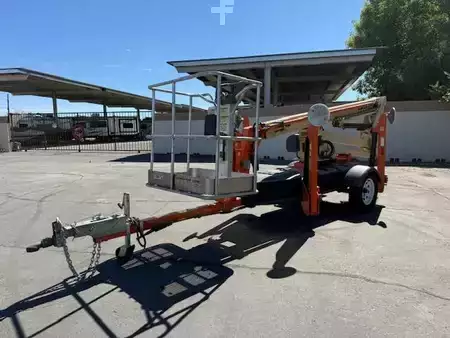 Truck Mounted Forklift 2019  JLG T350 (5)