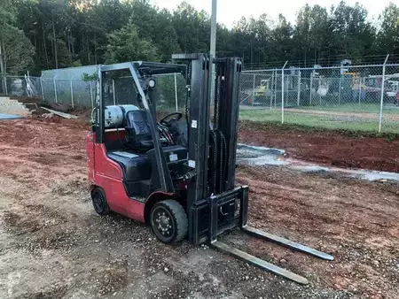 Propane Forklifts 2017  Unicarriers CF50-LP (1)