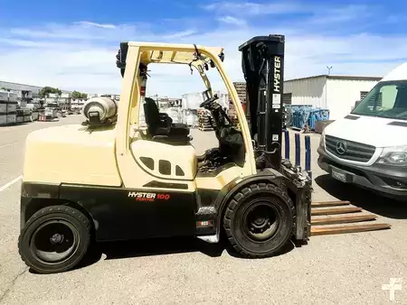 Propane Forklifts 2018  Hyster H100FT (1)