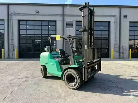Diesel Forklifts 2017  Mitsubishi FG50CN (1)